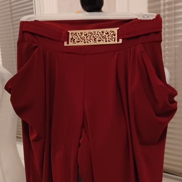 4/$40 Dark Red Dressy Pants - Size Medium - Picture 6 of 6